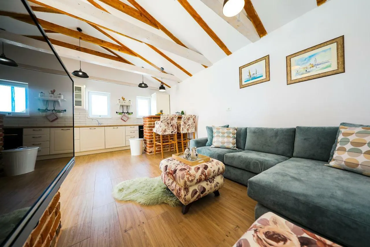 Holiday Home Ikka With Swimming Pool Pridraga