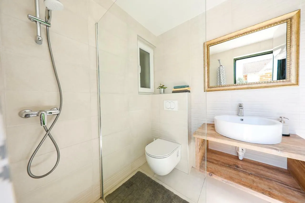 Holiday Home Ikka With Swimming Pool Pridraga