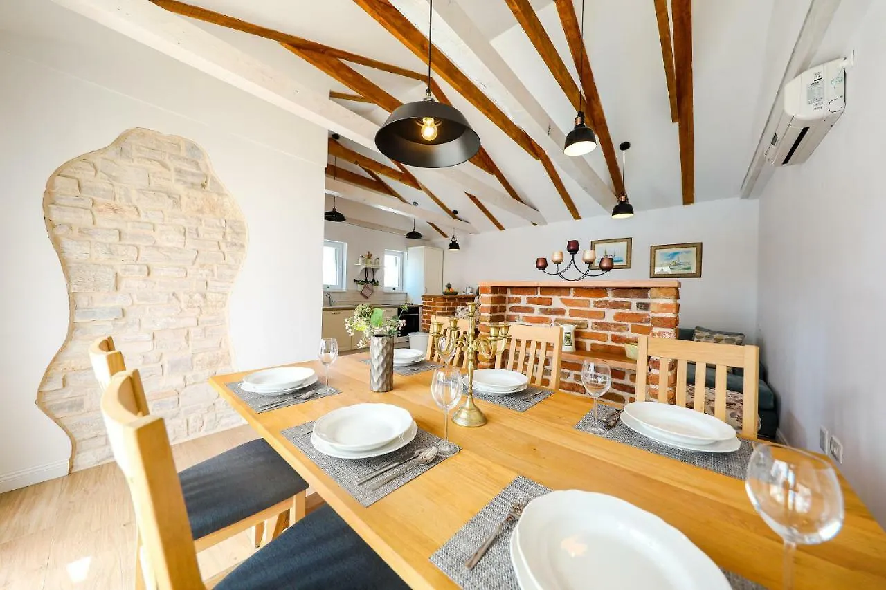 Holiday Home Ikka With Swimming Pool Pridraga Chorwacja