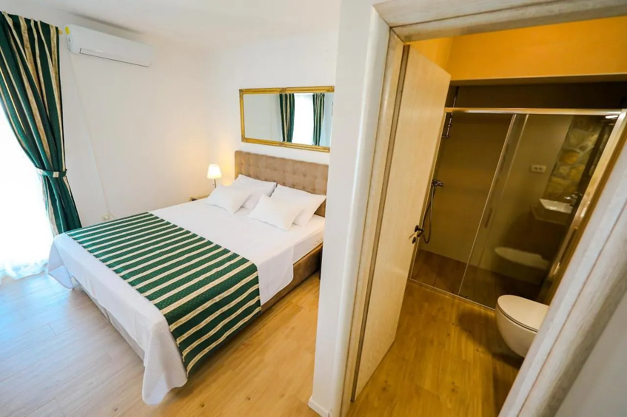 Holiday Home Ikka With Swimming Pool Pridraga